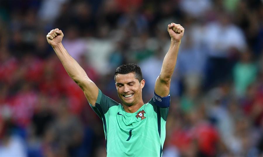 Portugal venció 2-0 a Gales en las semifinales de la Eurocopa
