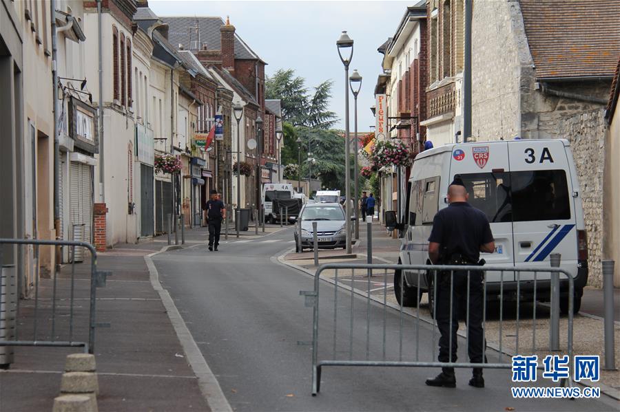 "Neutralizados" dos secuestradores en norte de Francia tras matar a un rehén