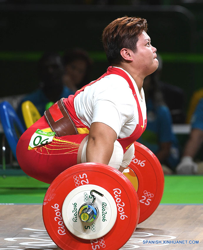 Río 2016: Meng Suping de China gana oro en halterofilia de 75 kilogramos femenino