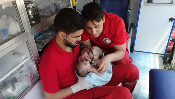 Dos bebés siameses sirios mueren al no poder ser trasladados al extranjero por la guerra