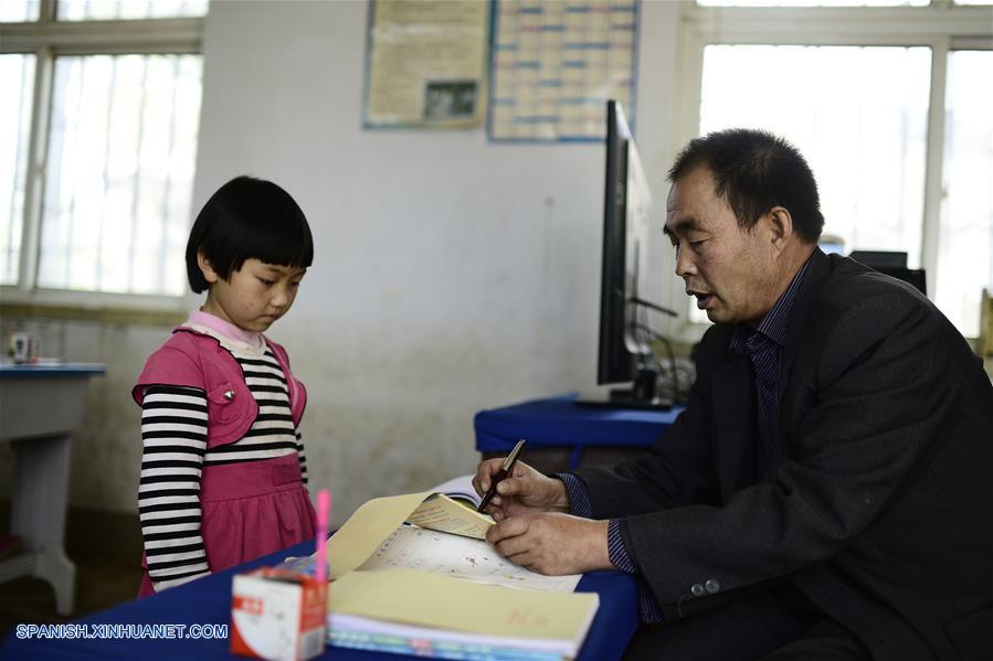 Qinghai: Hua Fulin, el único profesor de la pequeña escuela de la villa de Kunlun