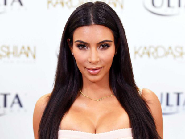 Encuentran una de las joyas que robaron a Kim Kardashian en París