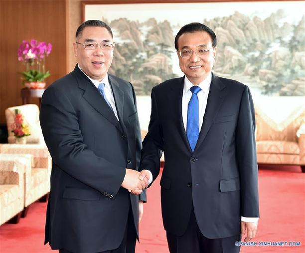 Primer ministro Li Keqiang se reúne con jefe ejecutivo de Macao