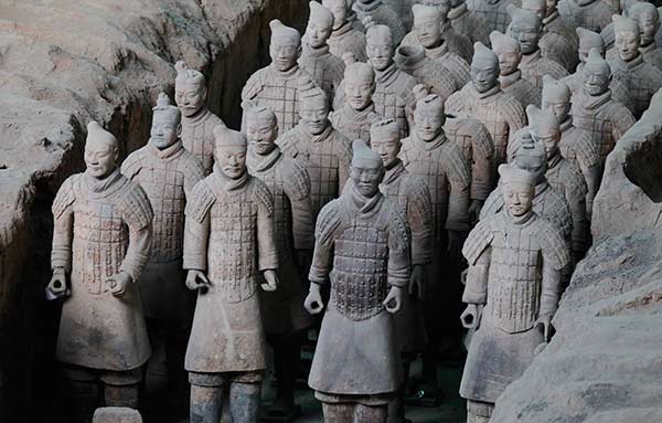 Arqueólogo chino refuta artículo de BBC sobre los guerreros de terracota