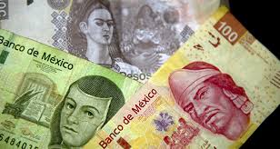 El peso mexicano se alza frente al dólar en jornada electoral