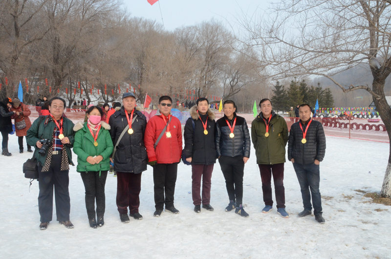 Pueblo en Línea convoca una excursión de 100 mil internautas en 40 ciudades para celebrar el Año Nuevo y su XX aniversario------la ciudad de Fushun,en la provincia de Liaoning