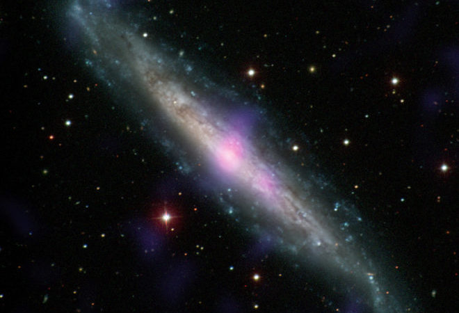 Dos agujeros negros 'cercanos' a nuestra galaxia salen a la luz