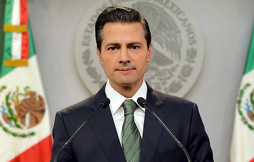 México está preparado para enfrentar "momentos complejos", dice Peña Nieto