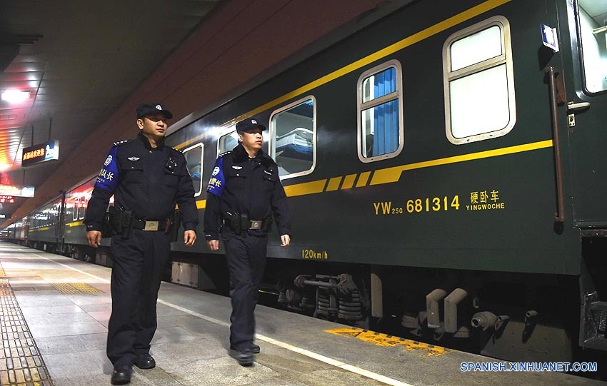 Ferrocarriles chinos transportan 52 millones de pasajeros durante Fiesta de Primavera