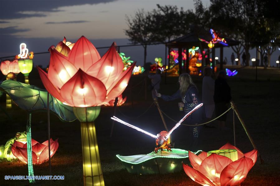 EEUU: Festival de Linternas de China en Florida 4
