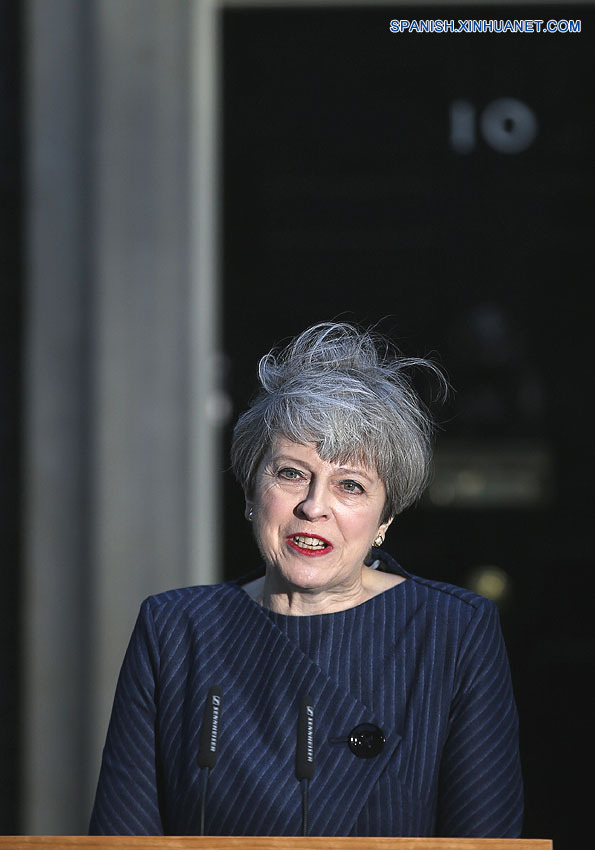 Primera ministra británica convoca elecciones anticipadas para el 8 de junio