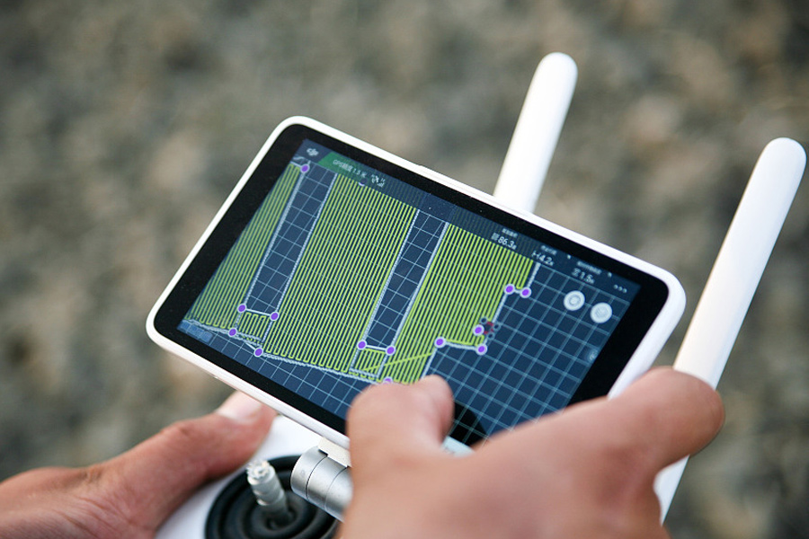 Los drones dirigen la agricultura inteligente