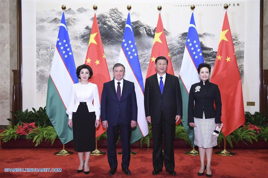 Presidente chino pide mayor cooperación con Uzbekistán en construcción de Franja y Ruta
