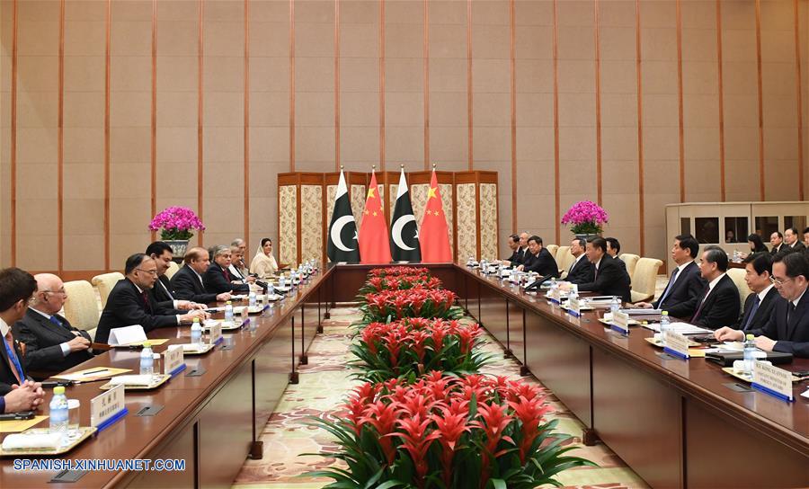 Presidente chino insta a promover construcción de Corredor Económico China-Pakistán