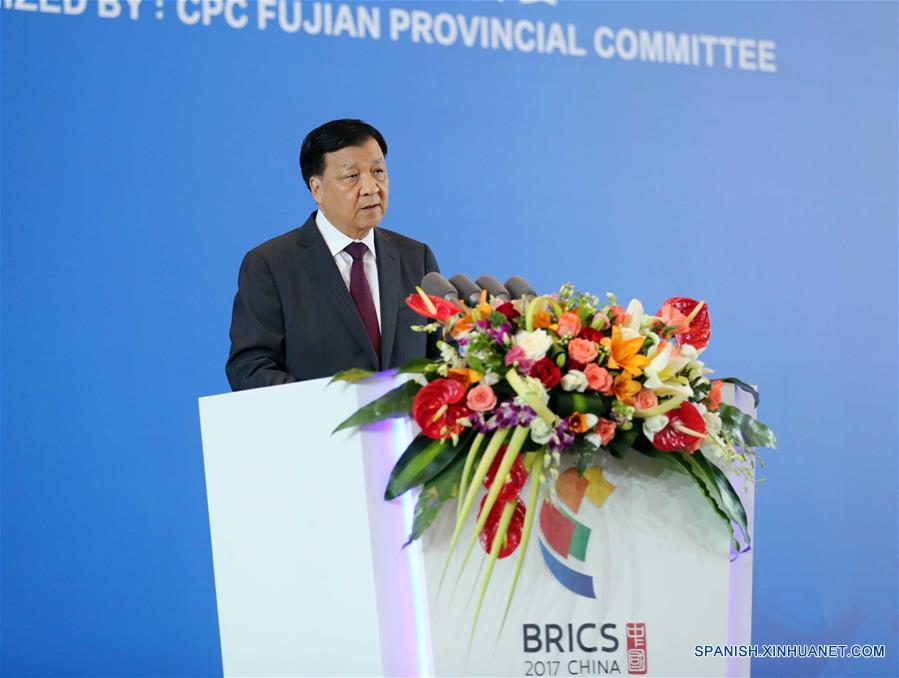 Alto funcionario de PCCh pide mayor cooperación entre BRICS