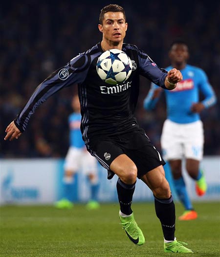 Fútbol: Fiscalía de Madrid denuncia a Ronaldo de fraude fiscal por 14,7 millones de euros