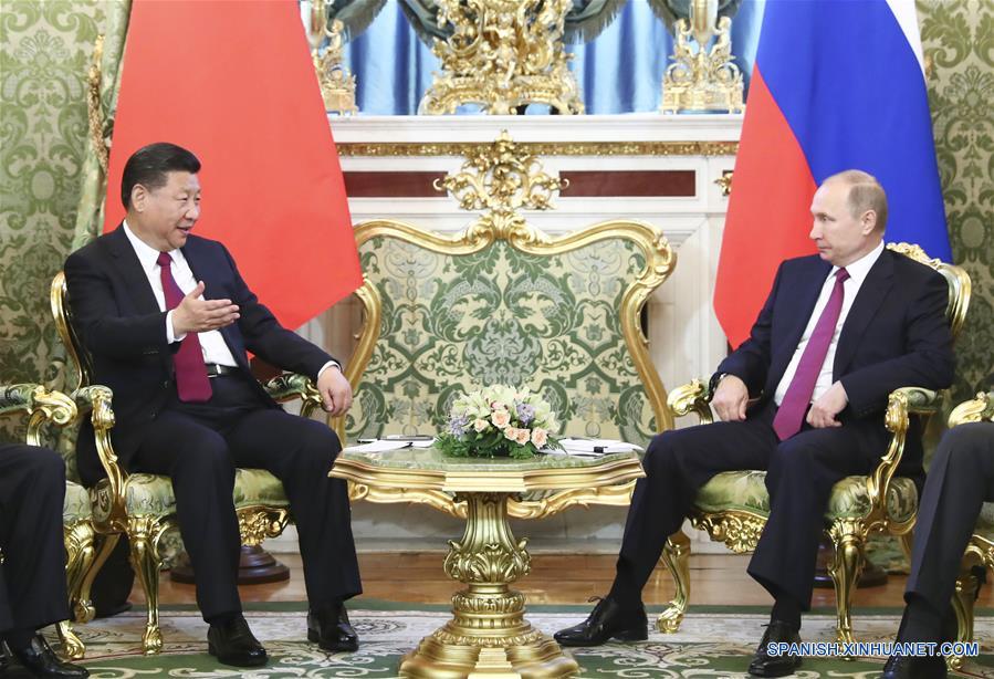 Xi y Putin apoyan libre comercio y papel de ONU en gobernación global