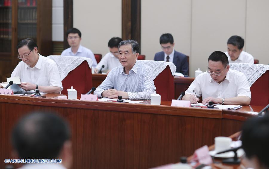 Viceprimer ministro chino pide más esfuerzos de control de inundaciones