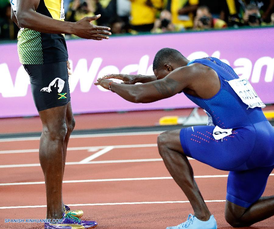 Gatlin vence a Bolt y gana título mundial de 100 metros planos varonil