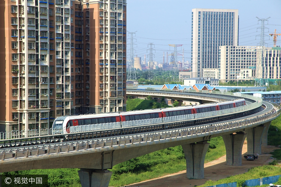 Comienza el periodo de pruebas del primer tren maglev de Beijing