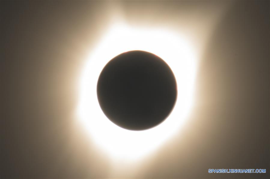 Eclipse solar total recorre EEUU de costa a costa