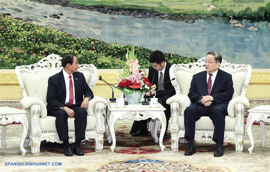 Máximo asesor político chino se reúne con presidente de cámara baja de Myanmar