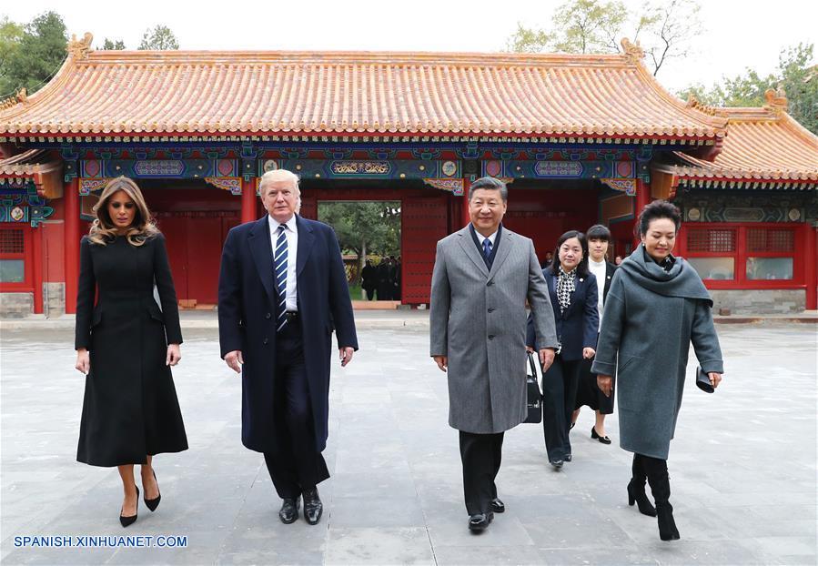 Xi y Trump visitan el Museo del Palacio