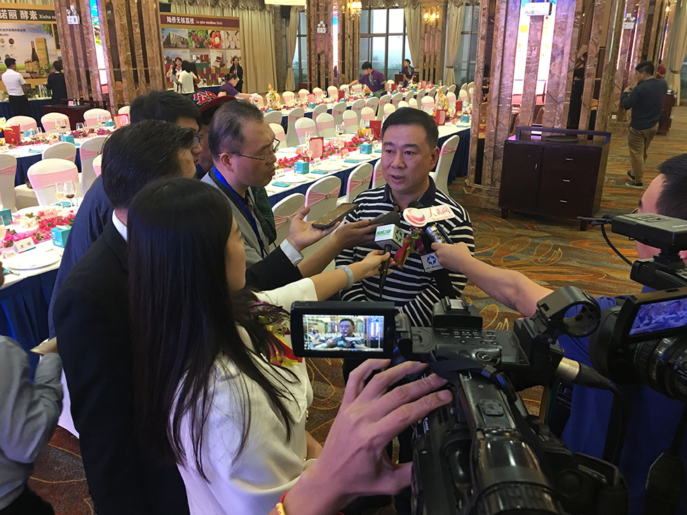 Ruta gastronómica de los medios chinos y extranjeros por la isla de Hainan