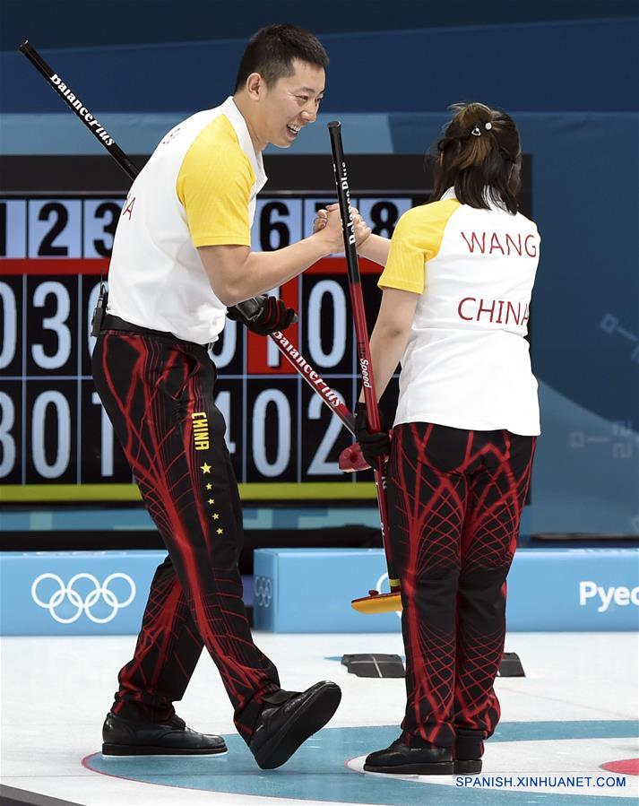 China vence a Finlandia en curling doble mixto in PyeongChang Games mixed doubles curling