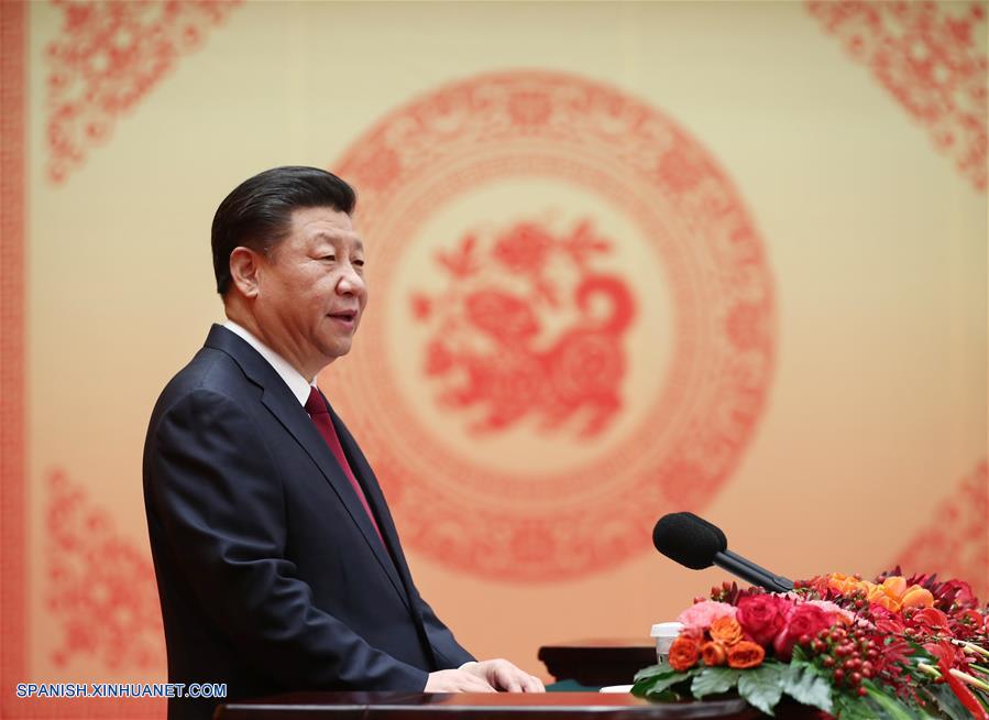 Xi llama a 400 millones de familias a luchar por Sueño Chino