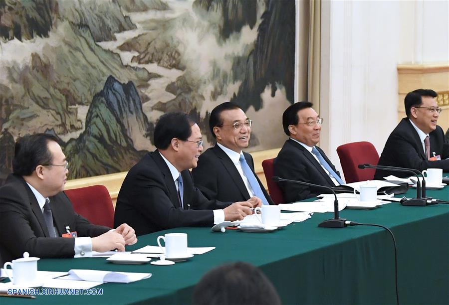 Líderes chinos se unen a legisladores nacionales en deliberaciones de panel