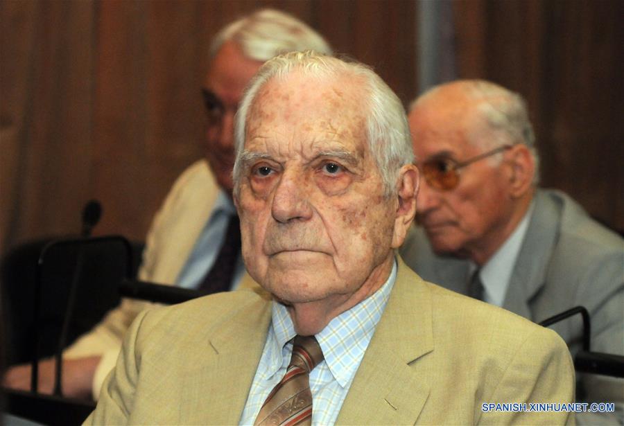 Muere último presidente de facto de Argentina