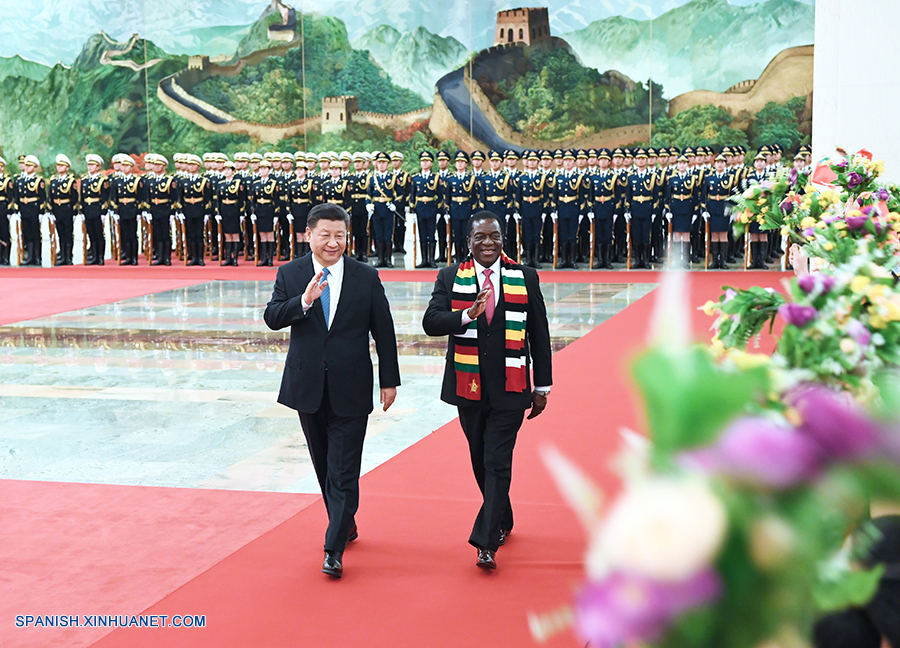 China y Zimbabue acuerdan establecer asociación de cooperación estratégica integral