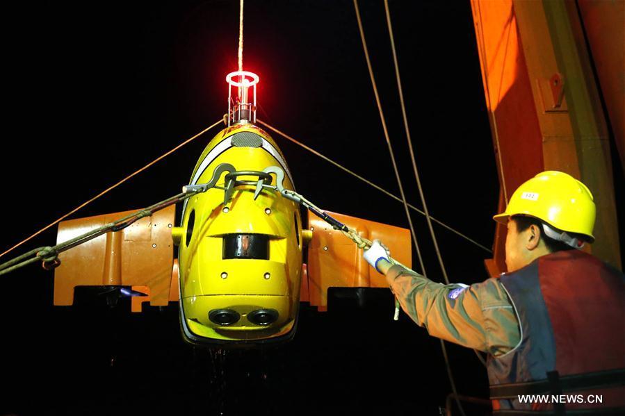 El sumergible chino no tripulado Qianlong III realiza con éxito su segunda prueba en las profundidades marinas