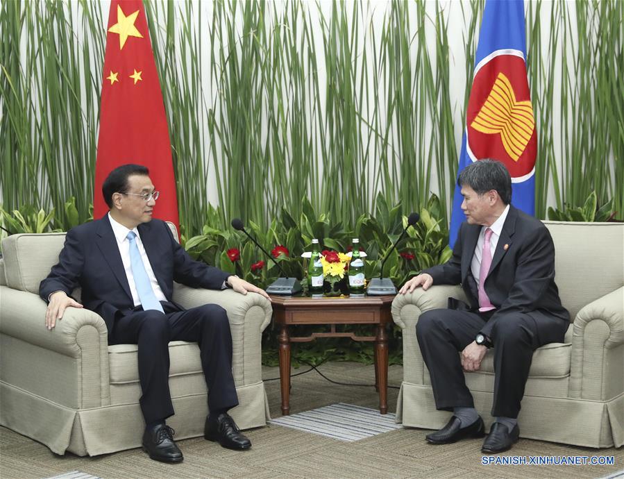 China y Asean promoverán cooperación económica e impulsarán RCEP