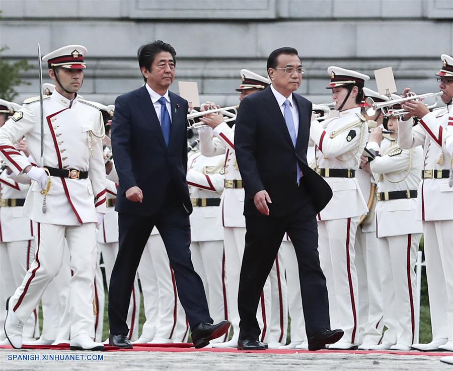 PM chino pide esfuerzos para encauzar lazos China-Japón por vía adecuada