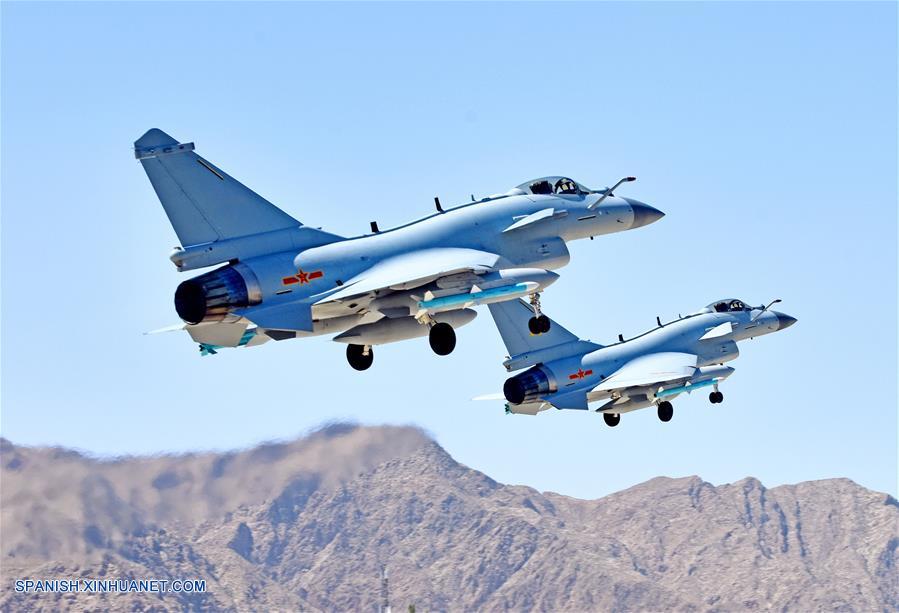 Fuerza aérea china inicia ejercicios de combate regulares