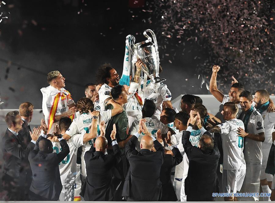 Fútbol: Club Real Madrid celebra en capital española título de Champions