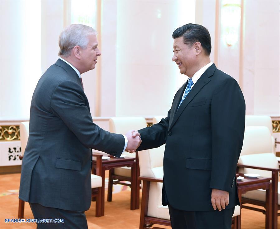 Xi pide que China y Reino Unido fortalezcan cooperación en innovación científica y tecnológica