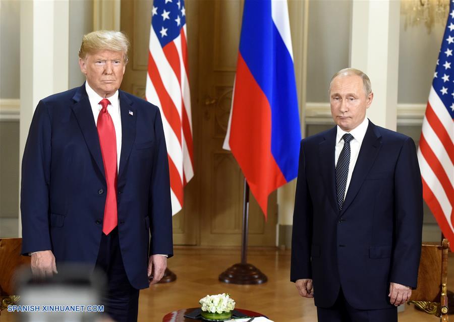 Trump y Putin comienzan primera reunión bilateral en Helsinki