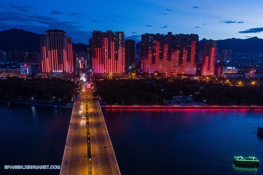 Sistema de iluminación nocturna ha comenzado a operar en Dongyang, Zhejiang