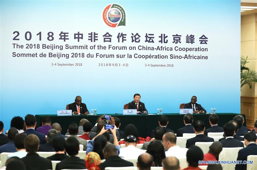 Xi se reúne con la prensa al concluir Cumbre de Beijing del FOCAC