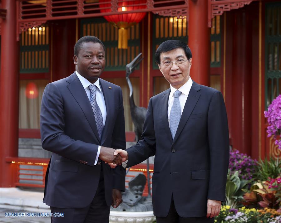 Importante funcionario chino se reúne con presidente de Togo