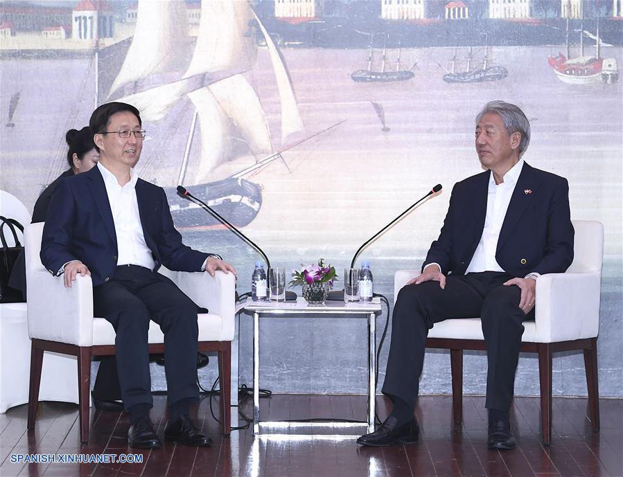 China y Singapur promoverán cooperación bilateral y comercio multilateral