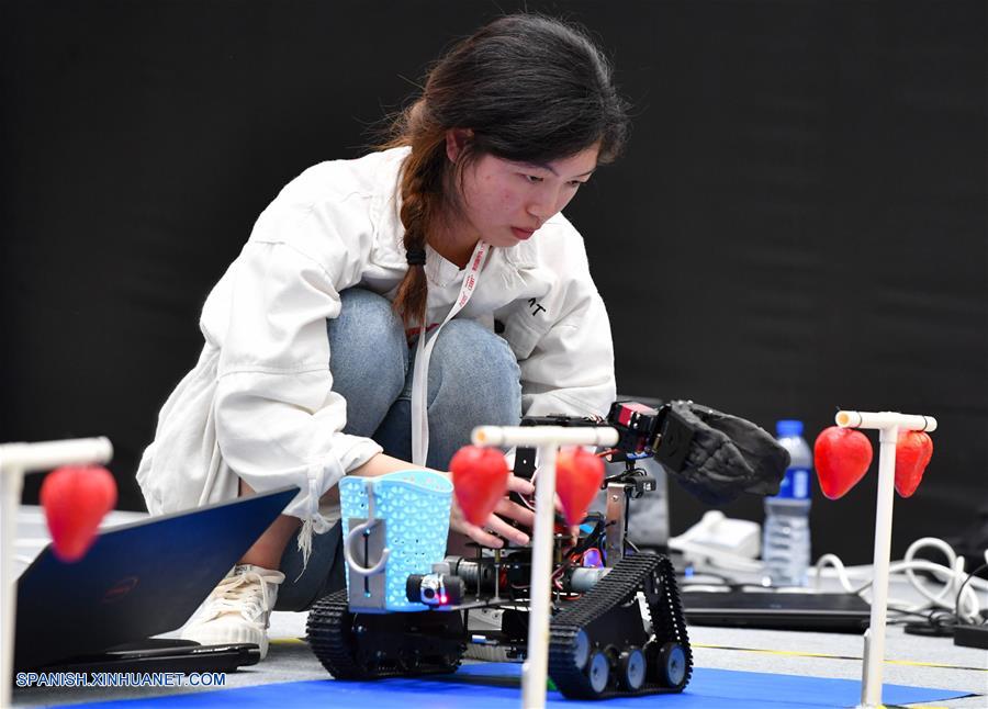 La 20 Competencia Nacional de Robots e Inteligencia Artificial comienza en Shunde, Guangdong