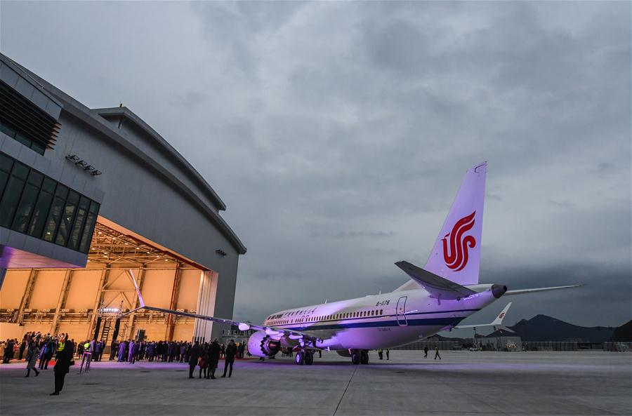 Ceremonia de entrega a Air China del Boeing 737 MAX 8, terminado en la planta conjunta Boeing-COMAC de Zhoushan, provincia de Zhejiang. 15 de diciembre del 2018. [Foto: Xinhua]