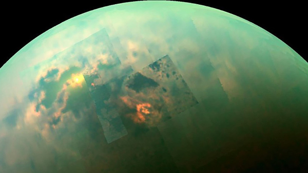 El polo norte de Titán experimenta una lluvia de metano