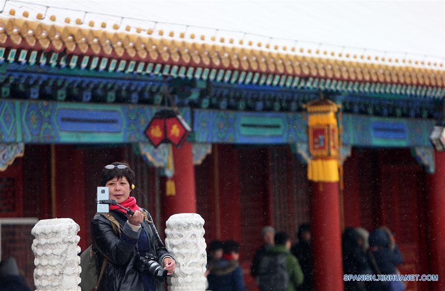 Paisaje nevado en el Museo del Palacio en Beijing