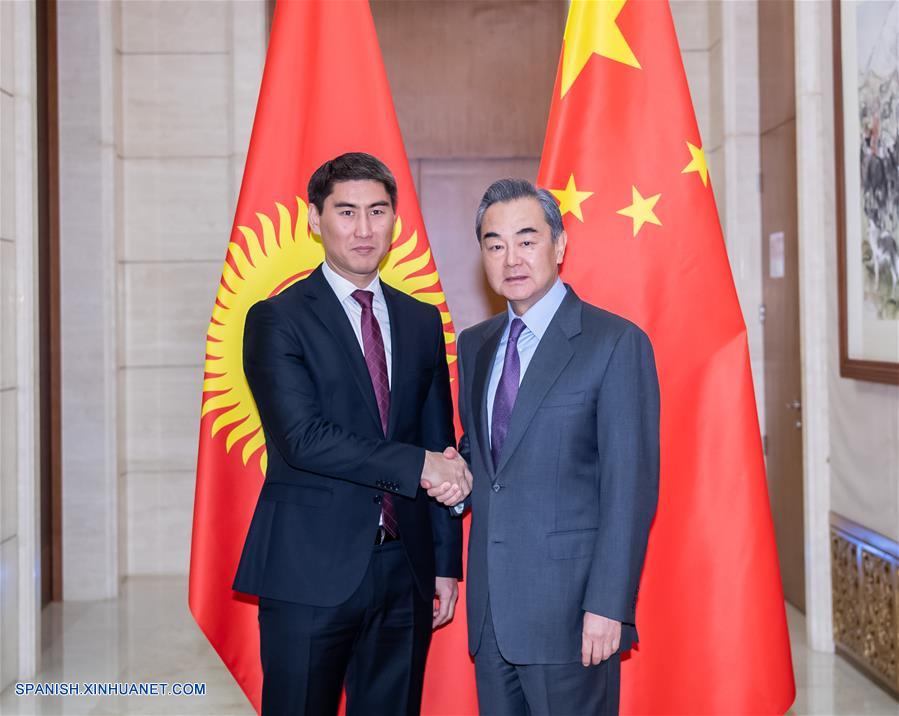 China y Kirguistán prometen fortalecer la cooperación