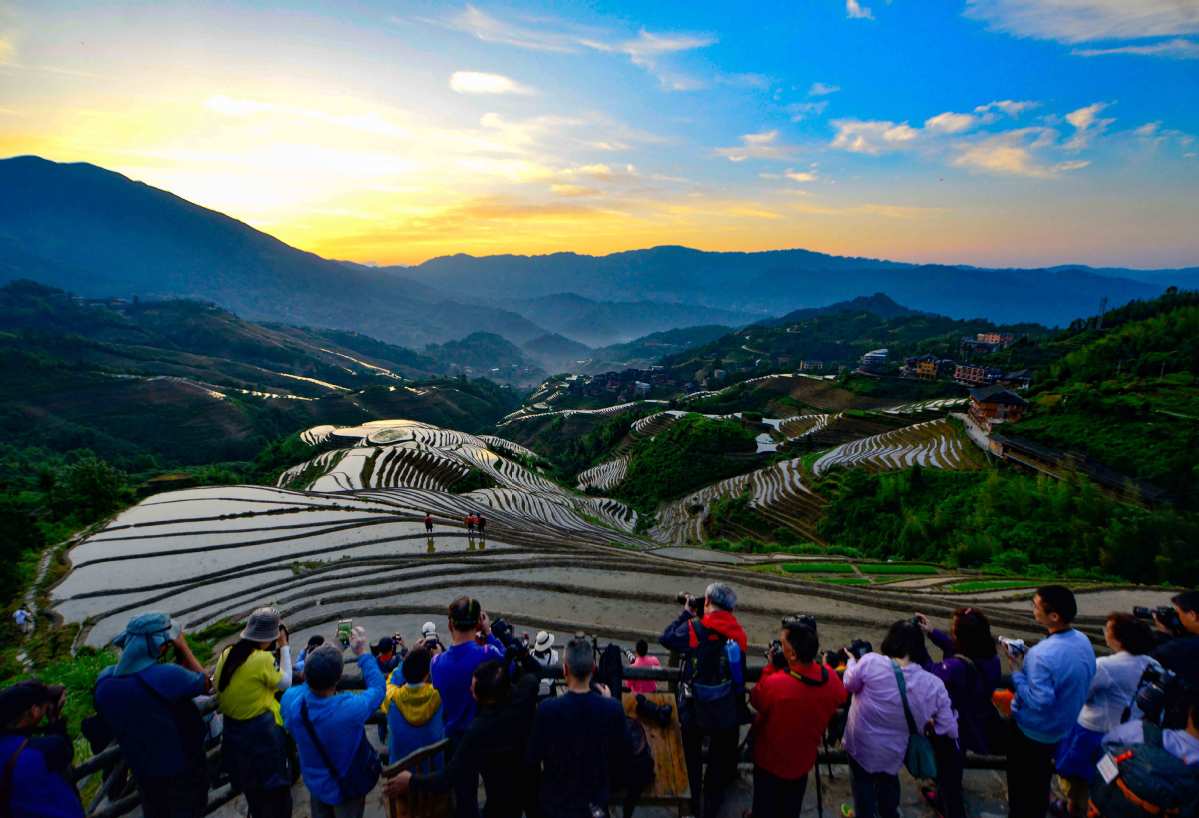 Las terrazas de Longji atraen a miles de turistas